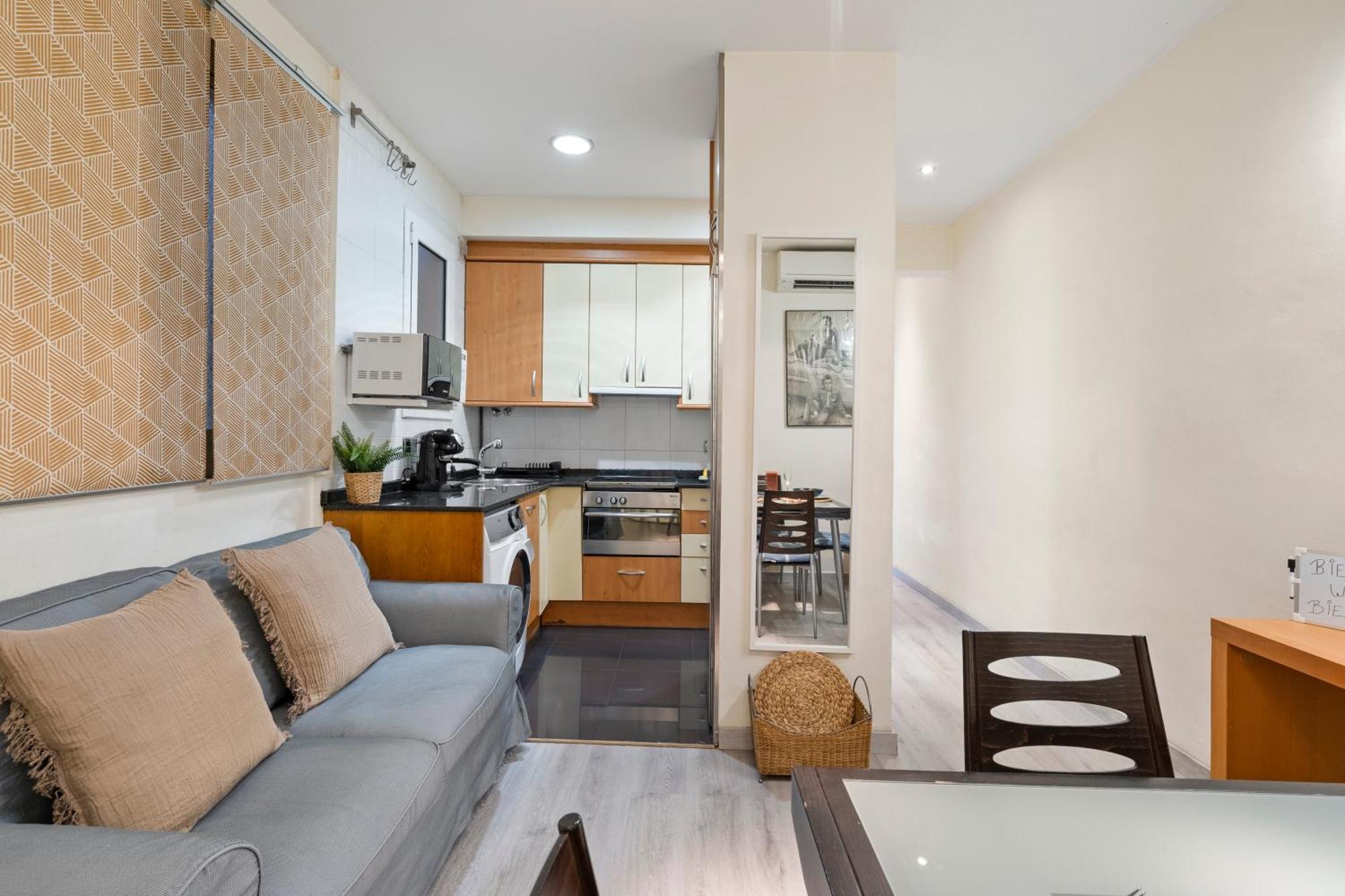 Steps To Sagrada Familia 2bedroom Retreat * Barcelona